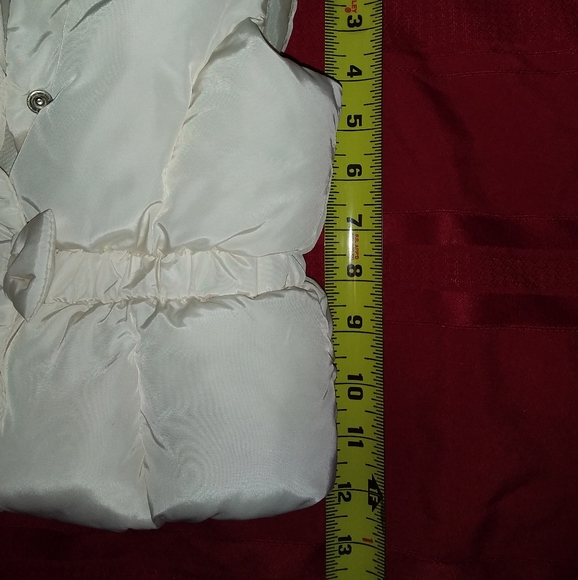 GAP BABY PUFF VEST SIZE 18-24 MONTHS - Picture 2 of 6